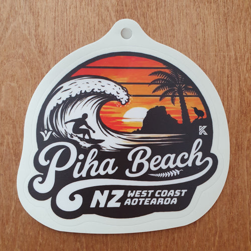 Piha Beach - Sunset Surf